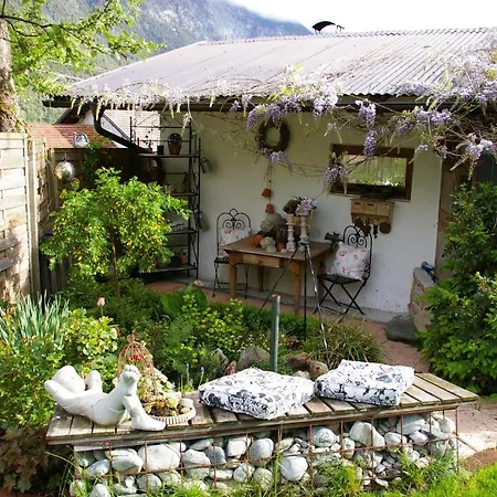 Thalerhof Guest house *