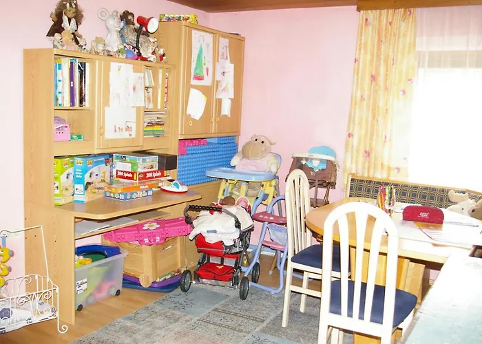 Thalerhof ゲストハウス Roppen