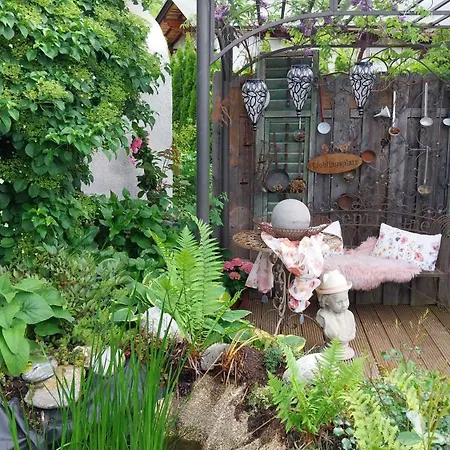 Thalerhof 招待所 3*